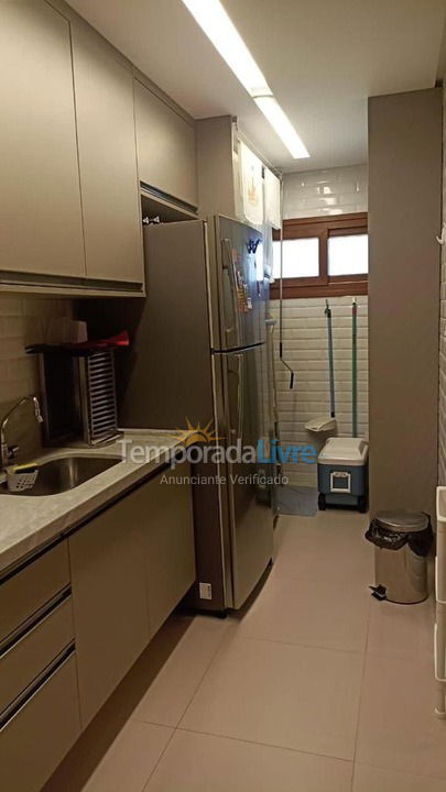 Apartamento para aluguel de temporada em Camaçari (Itacimirim)