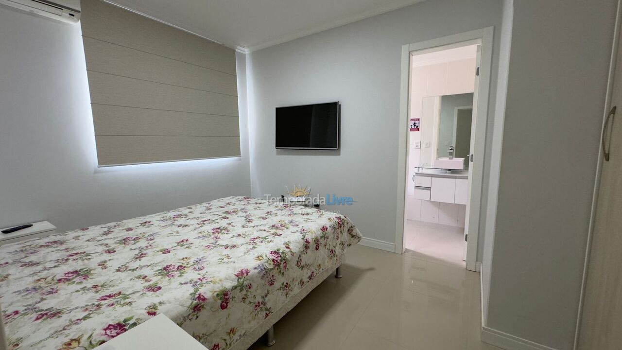 Apartamento para aluguel de temporada em Itapema (Meia Praia)