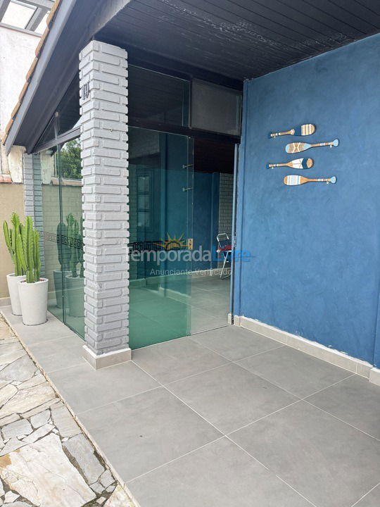 Casa para aluguel de temporada em Bertioga (Boraceia)