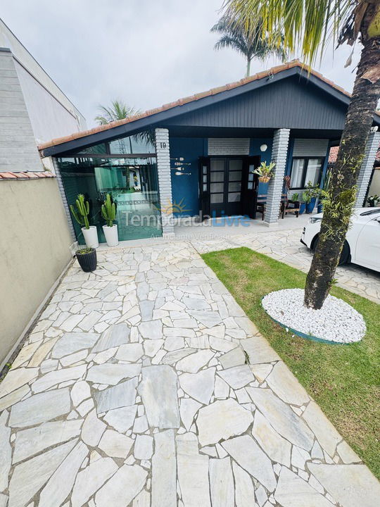 Casa para aluguel de temporada em Bertioga (Boraceia)