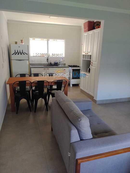 Apartment for vacation rental in Guarujá (Enseada)