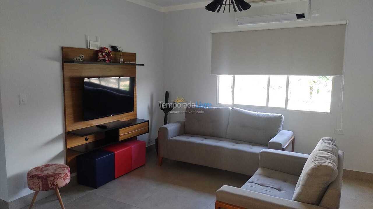 Apartment for vacation rental in Guarujá (Enseada)