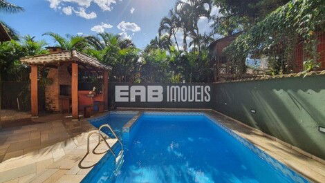 House with pool for seasonal rental in Itamambuca, Ubatuba