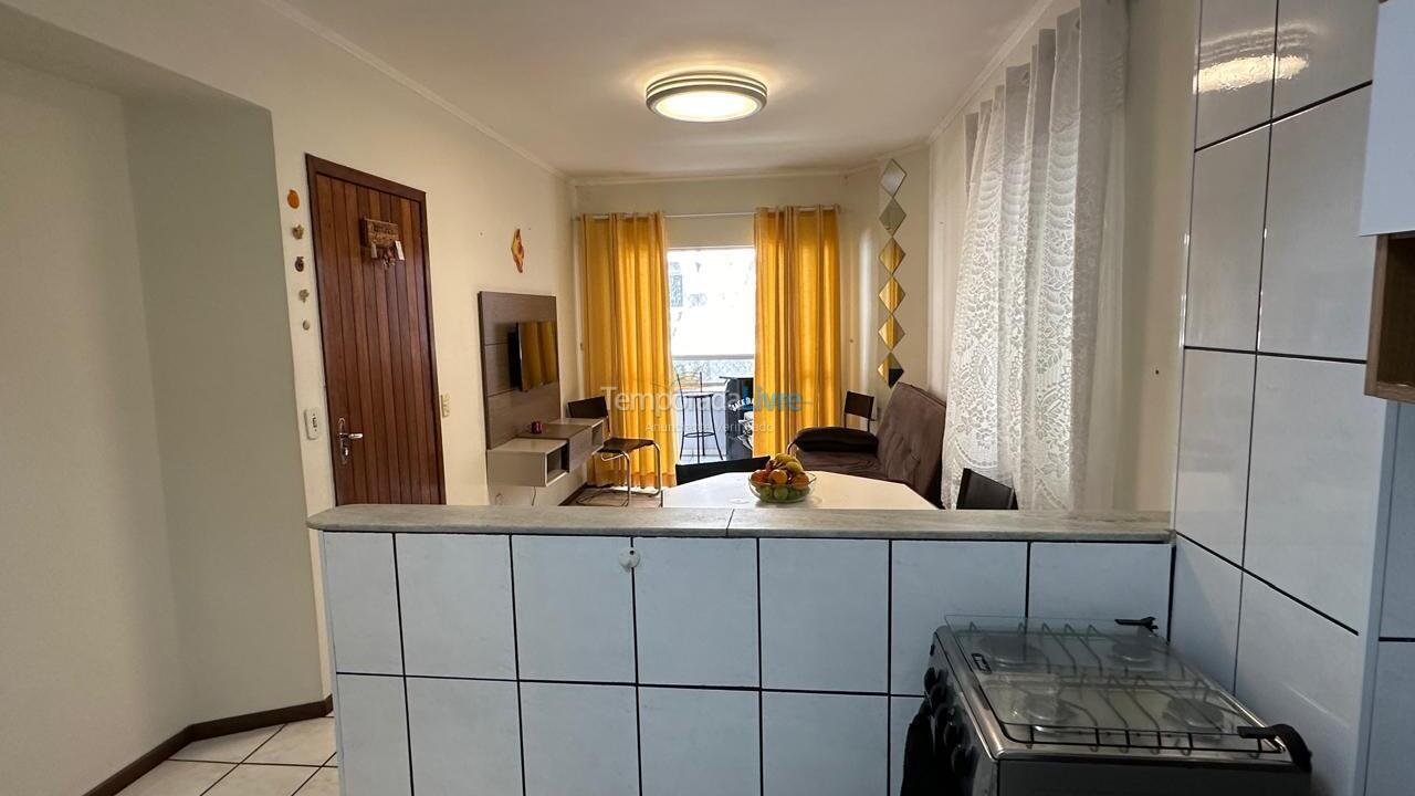 Apartamento para alquiler de vacaciones em Itapema (Meia Praia)