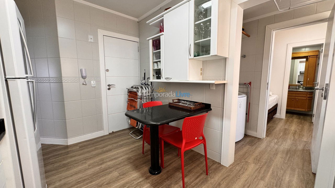 Apartment for vacation rental in Balneário Camboriú (Praia Central)