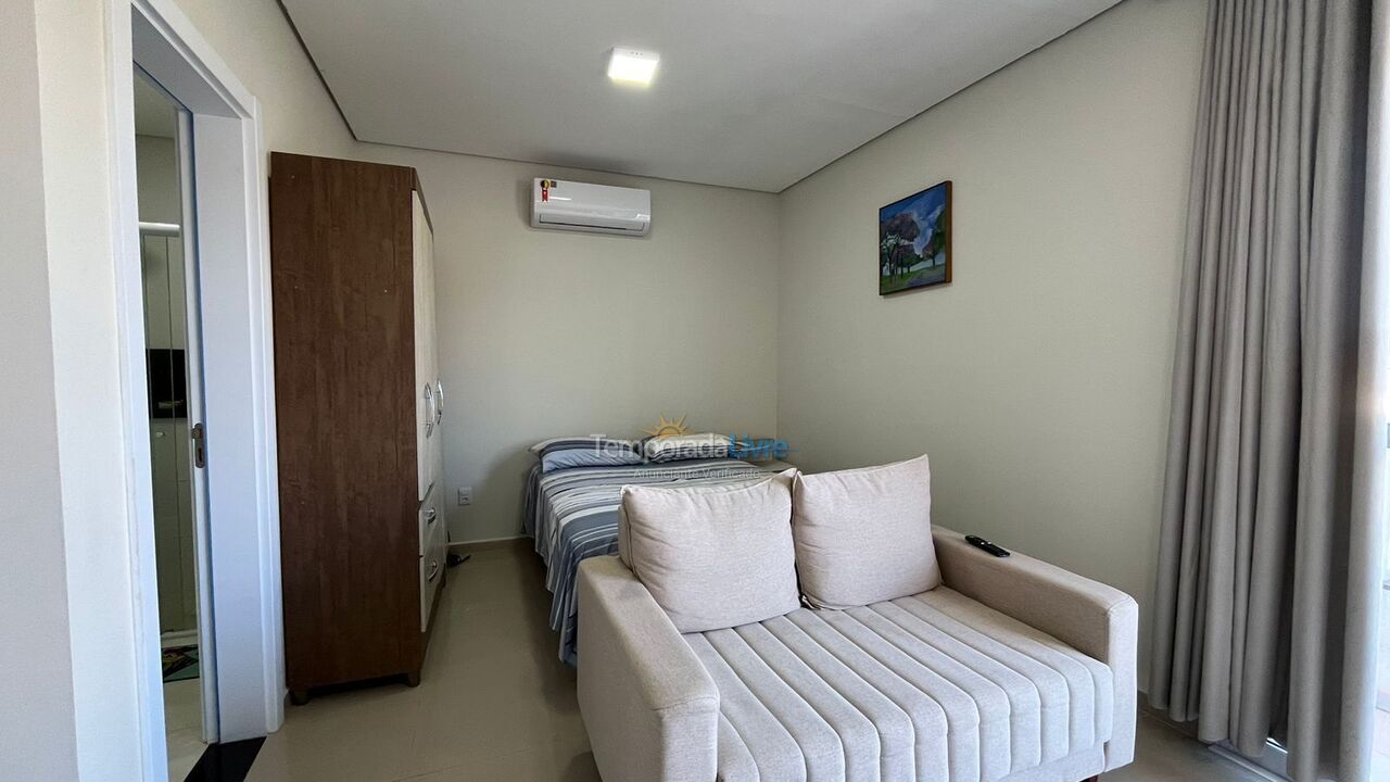 Apartment for vacation rental in Florianópolis (Praia do Santinho)