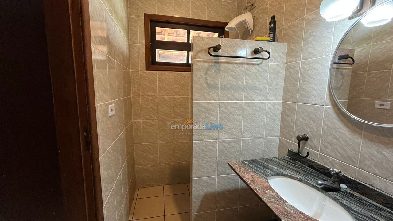 Casa para alquiler de vacaciones em Caraguatatuba (Capricórnio)