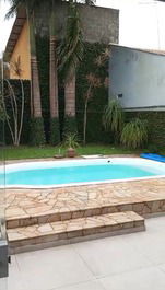 House with pool 500 meters from the beach