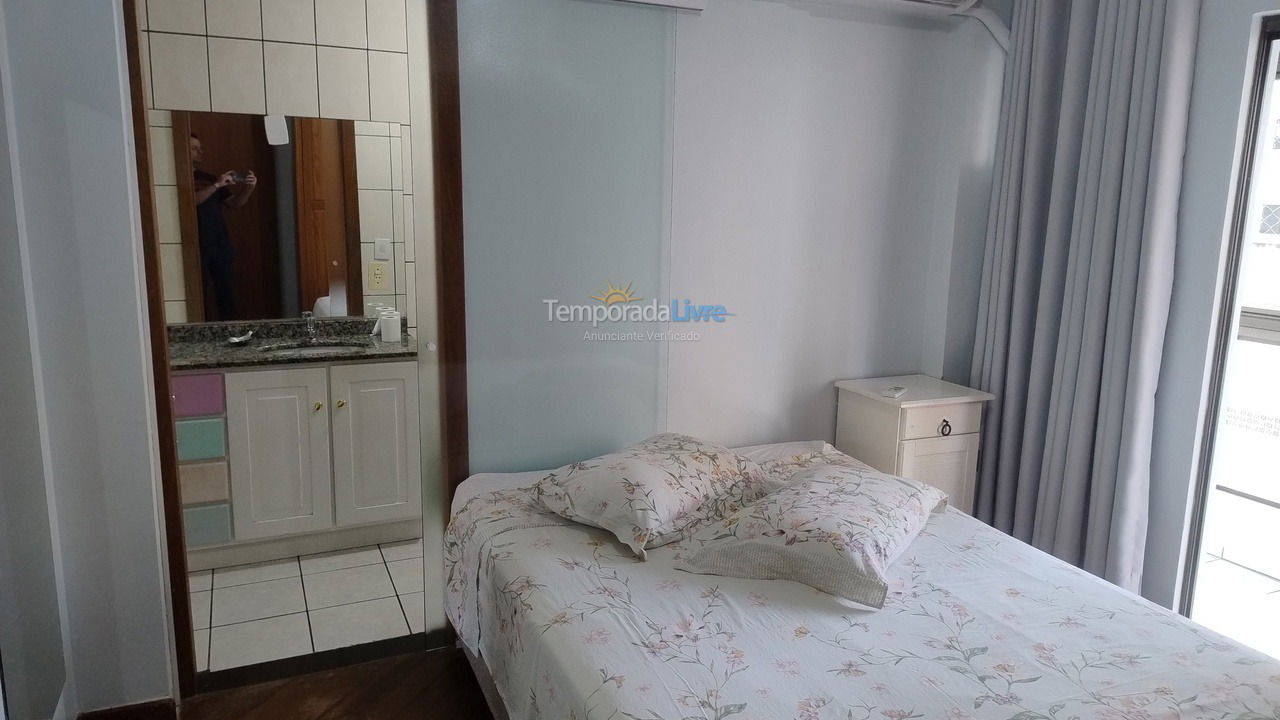 Apartamento para aluguel de temporada em Itapema (Meia Praia)