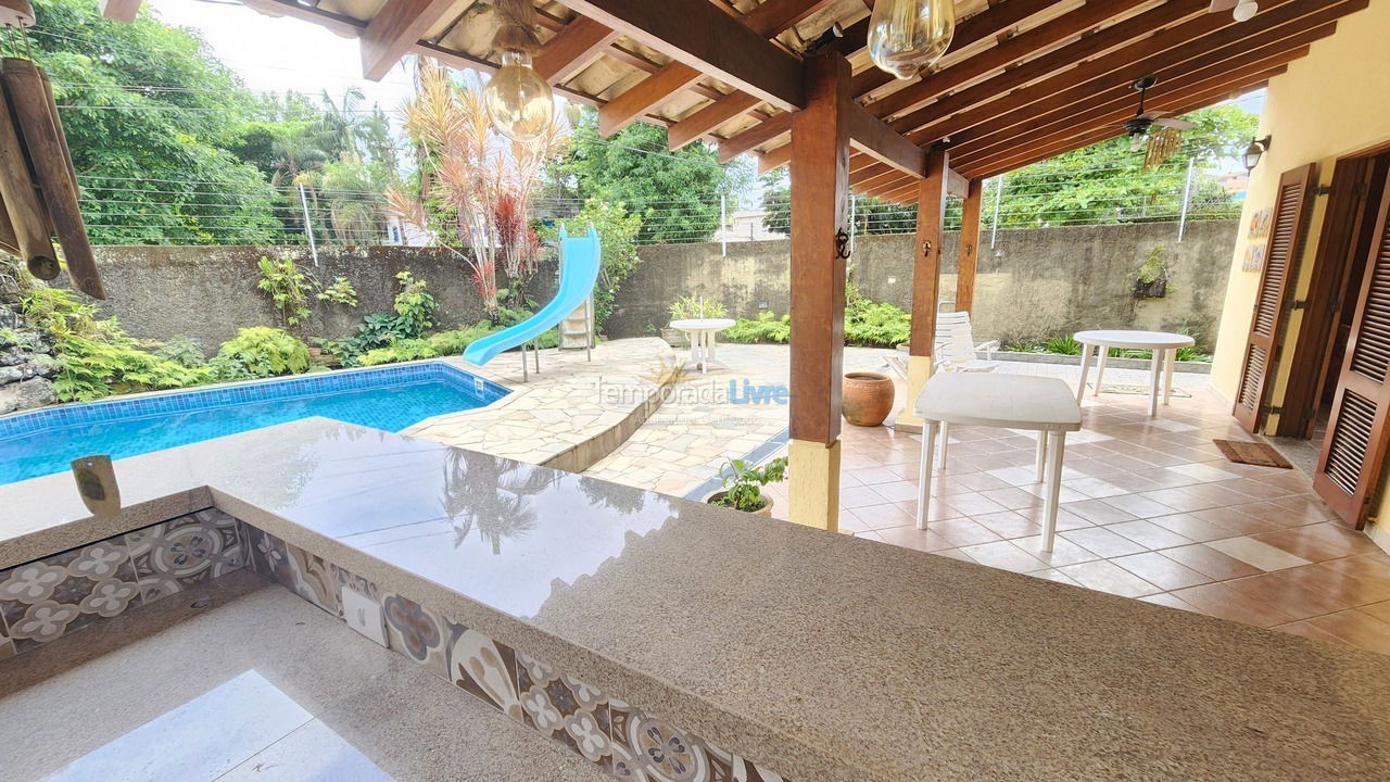 House for vacation rental in Guarujá (Enseada)