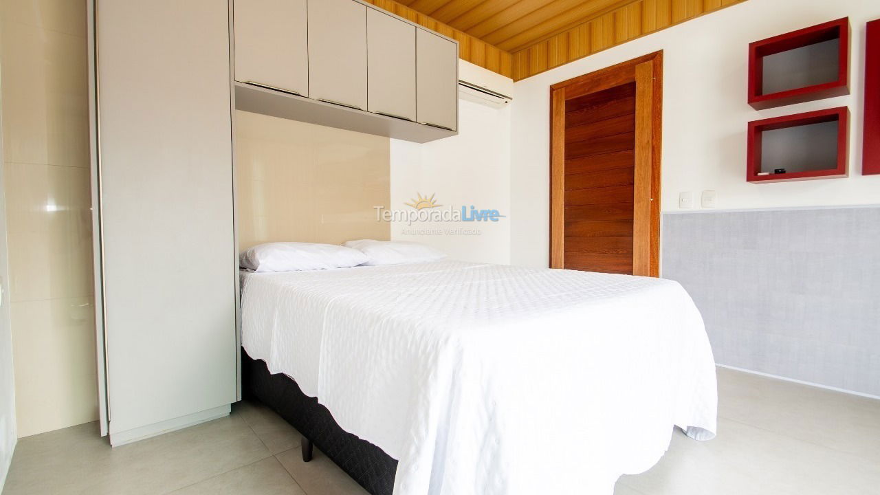 House for vacation rental in Florianopolis (Canasvieiras)