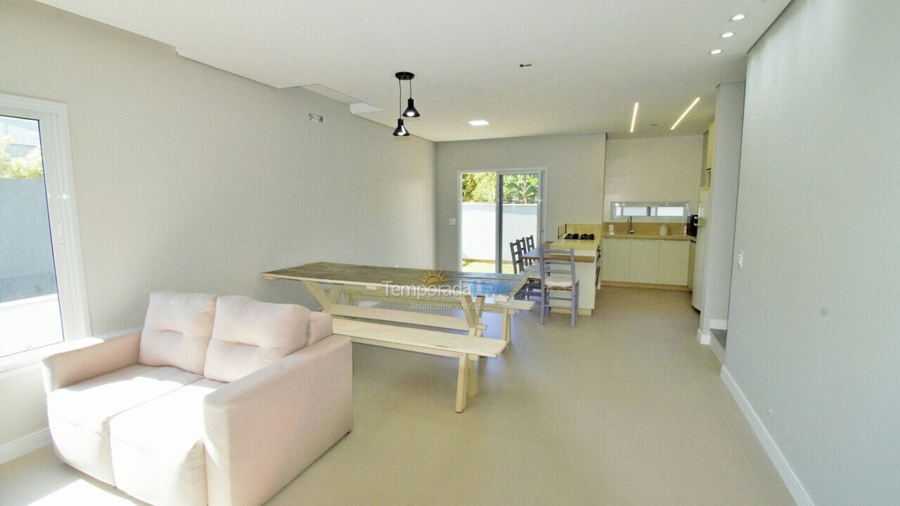 Casa para alquiler de vacaciones em Florianopolis (Jurerê)