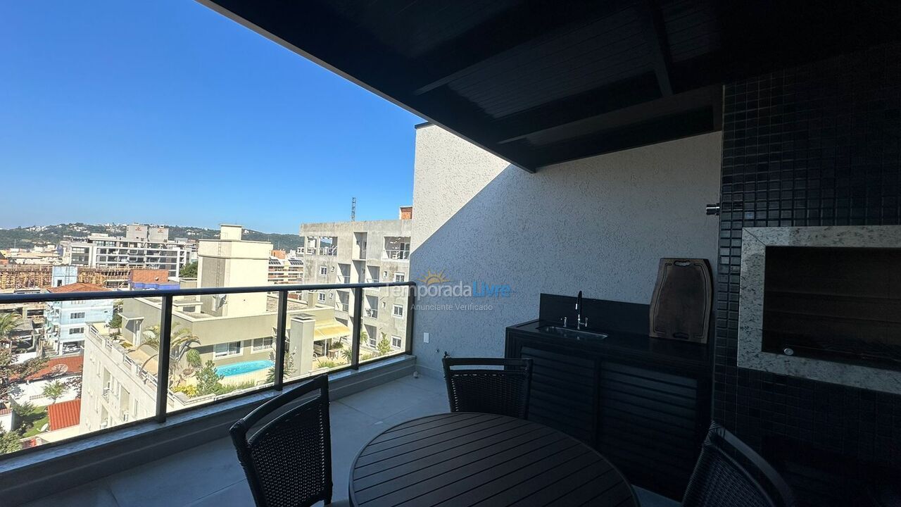 Apartamento para aluguel de temporada em Bombinhas (Praia de Bombas)