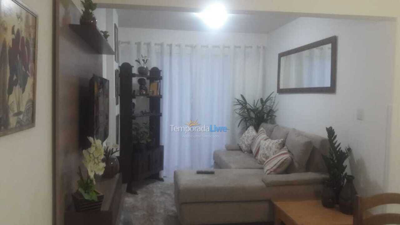 Apartamento para aluguel de temporada em Balneário Piçarras (Piçarras)