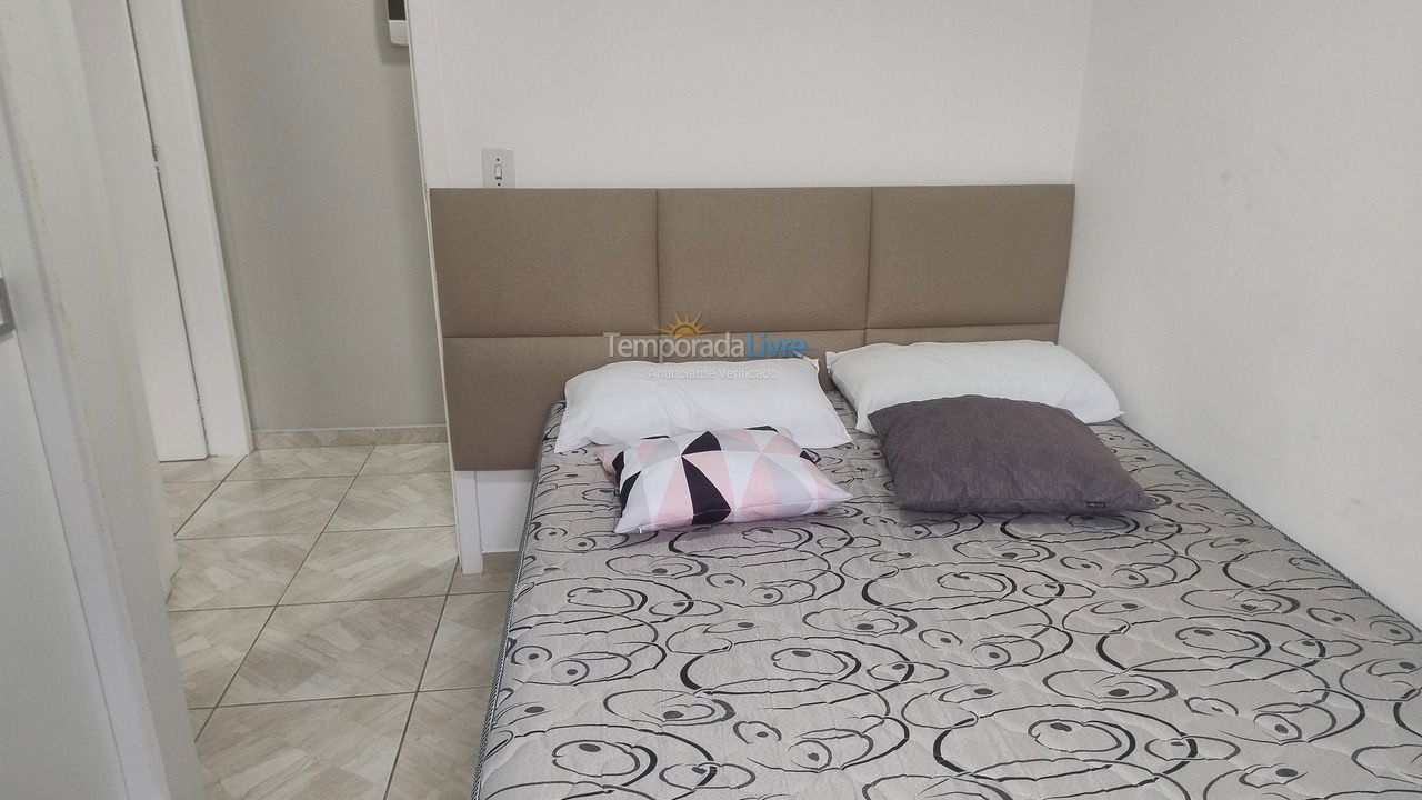 Apartamento para alquiler de vacaciones em Itapema (Meia Praia)