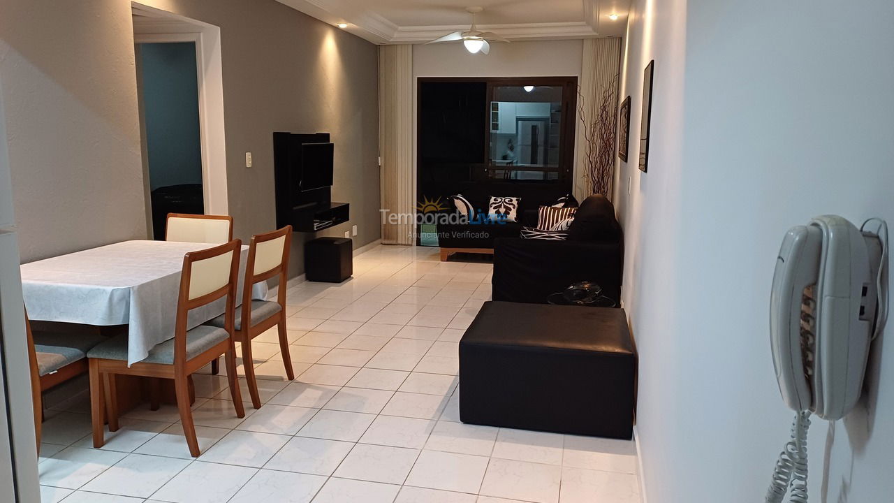 Apartamento para aluguel de temporada em Guarujá (Enseada)