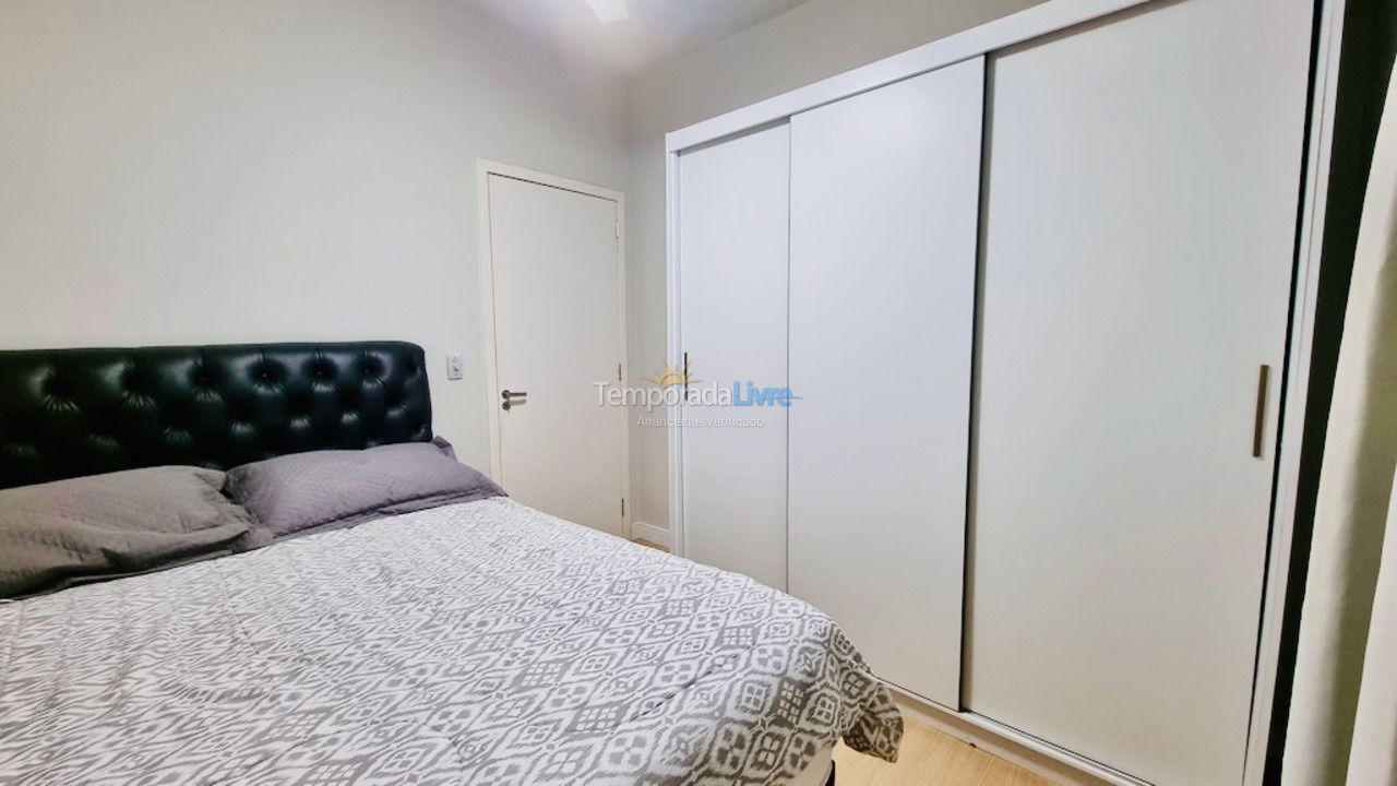 Apartamento para alquiler de vacaciones em Balneário Camboriú (Praia Central)