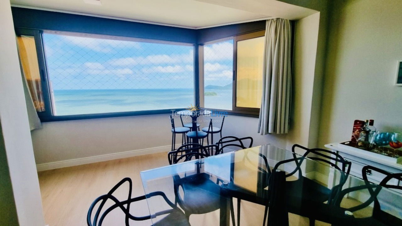 Apartamento para alquiler de vacaciones em Balneário Camboriú (Praia Central)