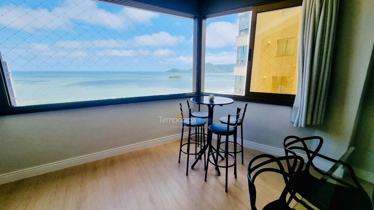 Apartamento para alquiler de vacaciones em Balneário Camboriú (Praia Central)