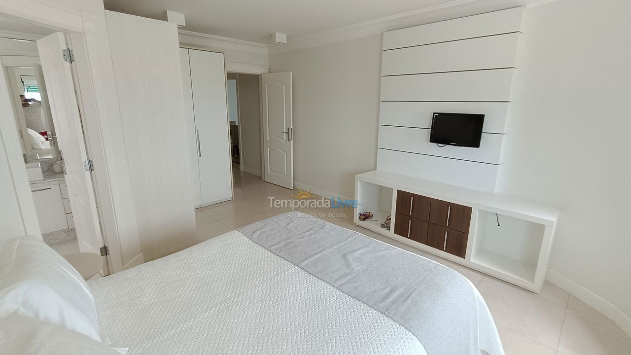 Apartamento para aluguel de temporada em Balneário Camboriú (Barra Sul)