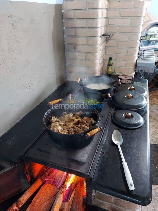 Chácara / sítio para aluguel de temporada em Varginha (São Lucas)