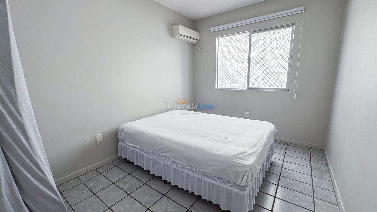 Apartamento para alquiler de vacaciones em Itapema (Meia Praia)