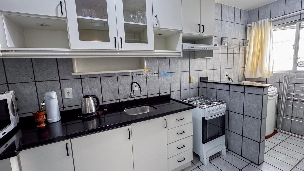 Apartamento para alquiler de vacaciones em Itapema (Meia Praia)