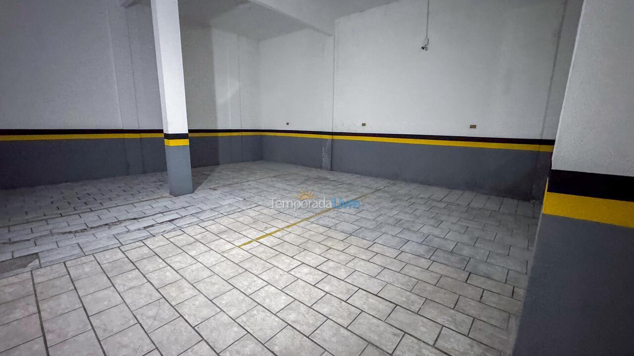 Apartamento para alquiler de vacaciones em Itapema (Meia Praia)