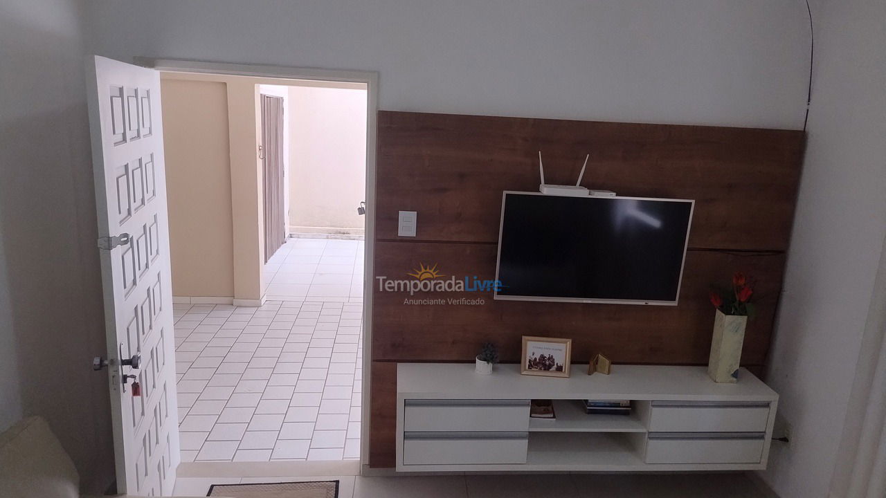 Apartamento para aluguel de temporada em Itapema (Meia Praia)