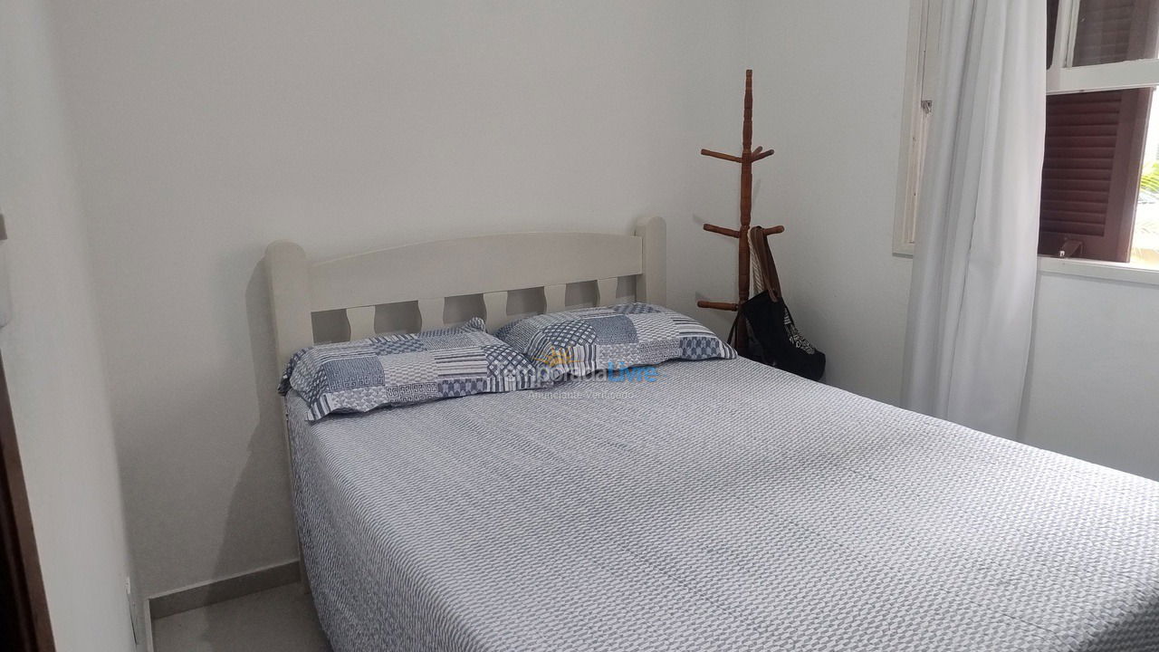 Apartamento para aluguel de temporada em Itapema (Meia Praia)