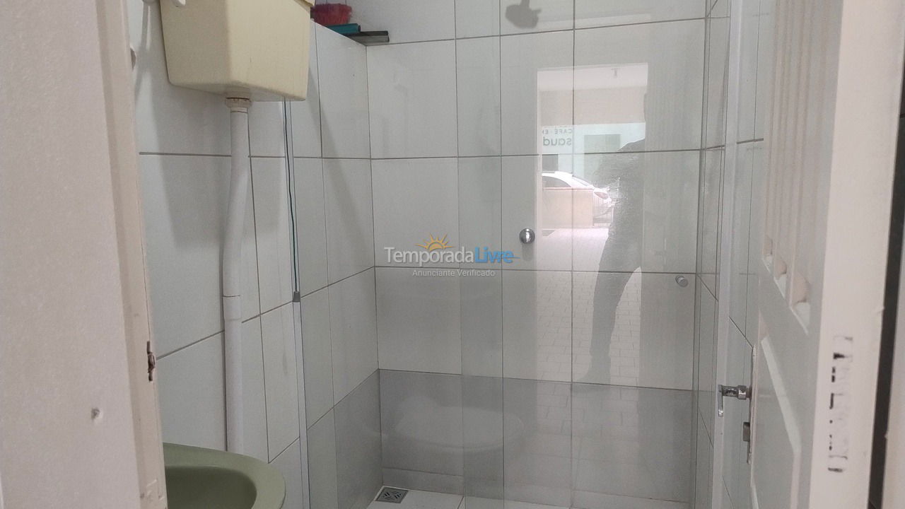 Apartamento para aluguel de temporada em Itapema (Meia Praia)