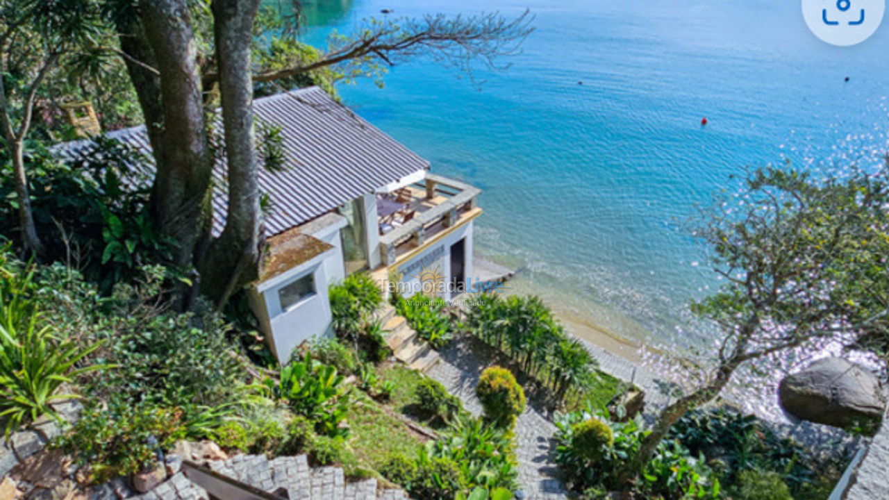 Casa para alquiler de vacaciones em Bombinhas (Praia da Tainha)