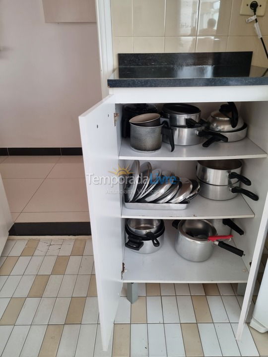 Apartamento para aluguel de temporada em Guarujá (Enseda)