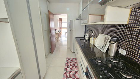 Apt. Seafront, 3 bedrooms, swimming pool, air conditioning, sleeps 8, 1 parking space