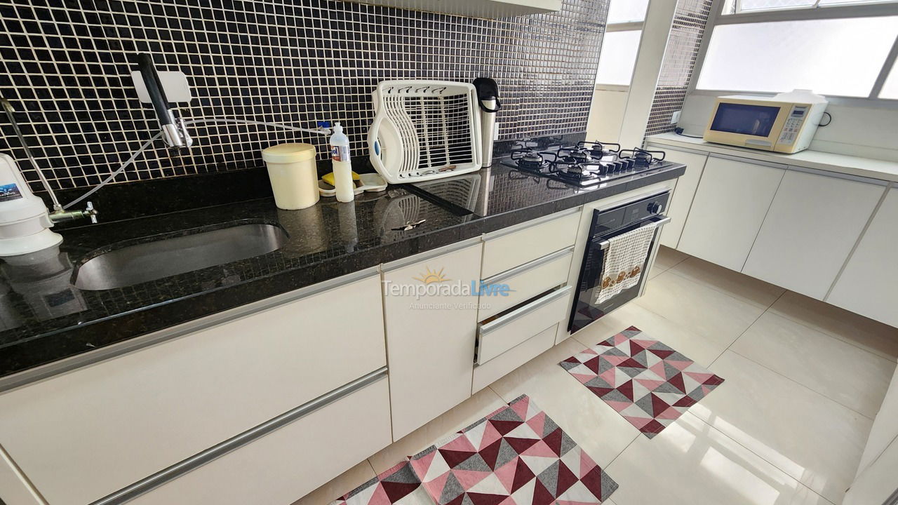 Apartment for vacation rental in Guarujá (Pitangueiras)