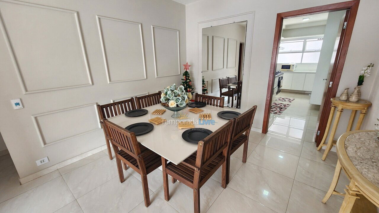 Apartment for vacation rental in Guarujá (Pitangueiras)