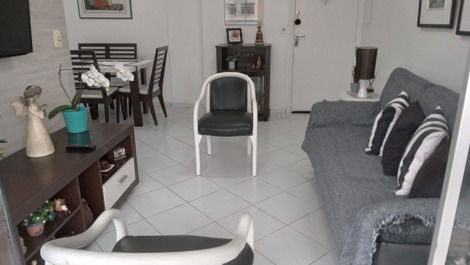 Excelente Apartamento de 2 quartos entre Astúrias e Praia do Tombo