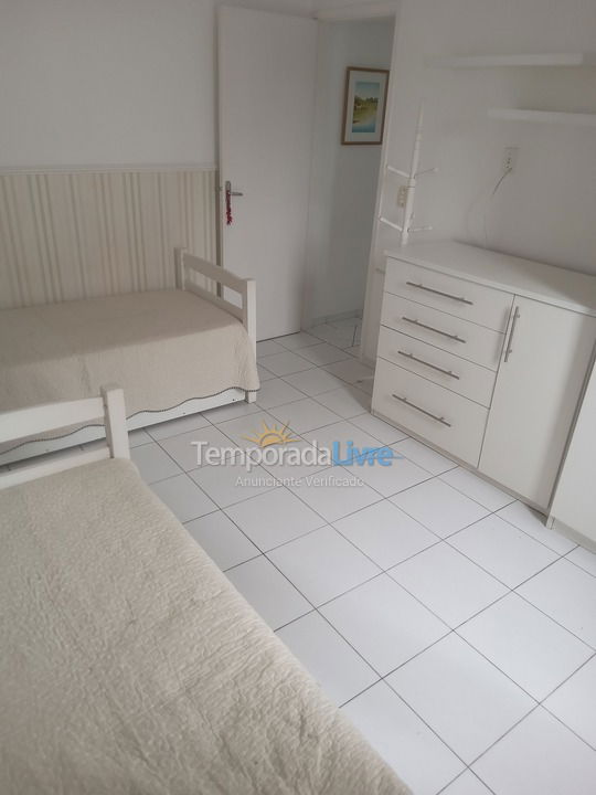 Apartamento para aluguel de temporada em Guarujá (Astúrias)