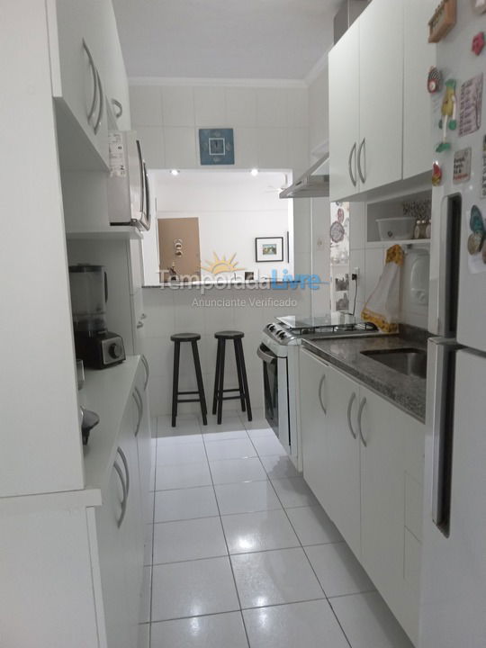 Apartamento para aluguel de temporada em Guarujá (Astúrias)