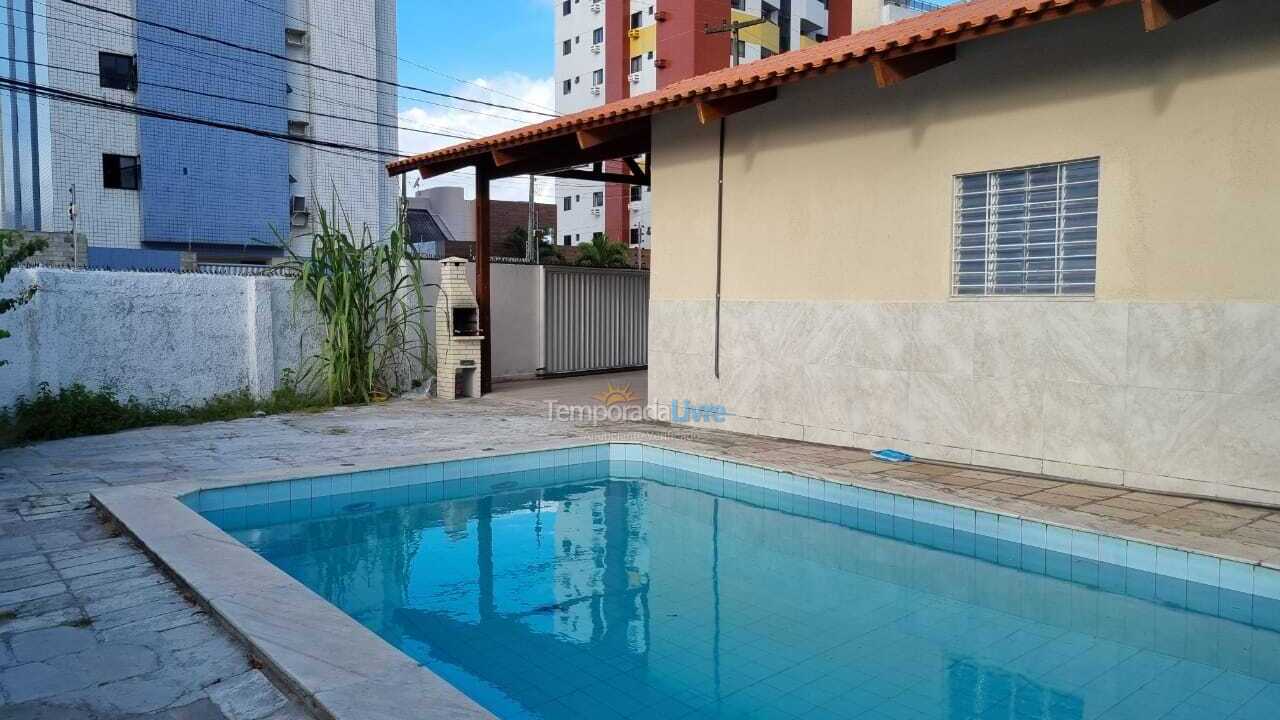 Casa para alquiler de vacaciones em João Pessoa (Aeroclube)