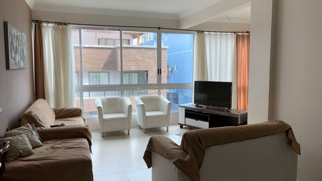Apartamento para aluguel de temporada em Itapema (Meia Praia)