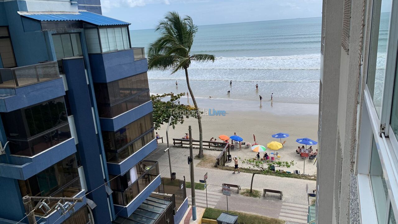 Apartamento para aluguel de temporada em Itapema (Meia Praia)