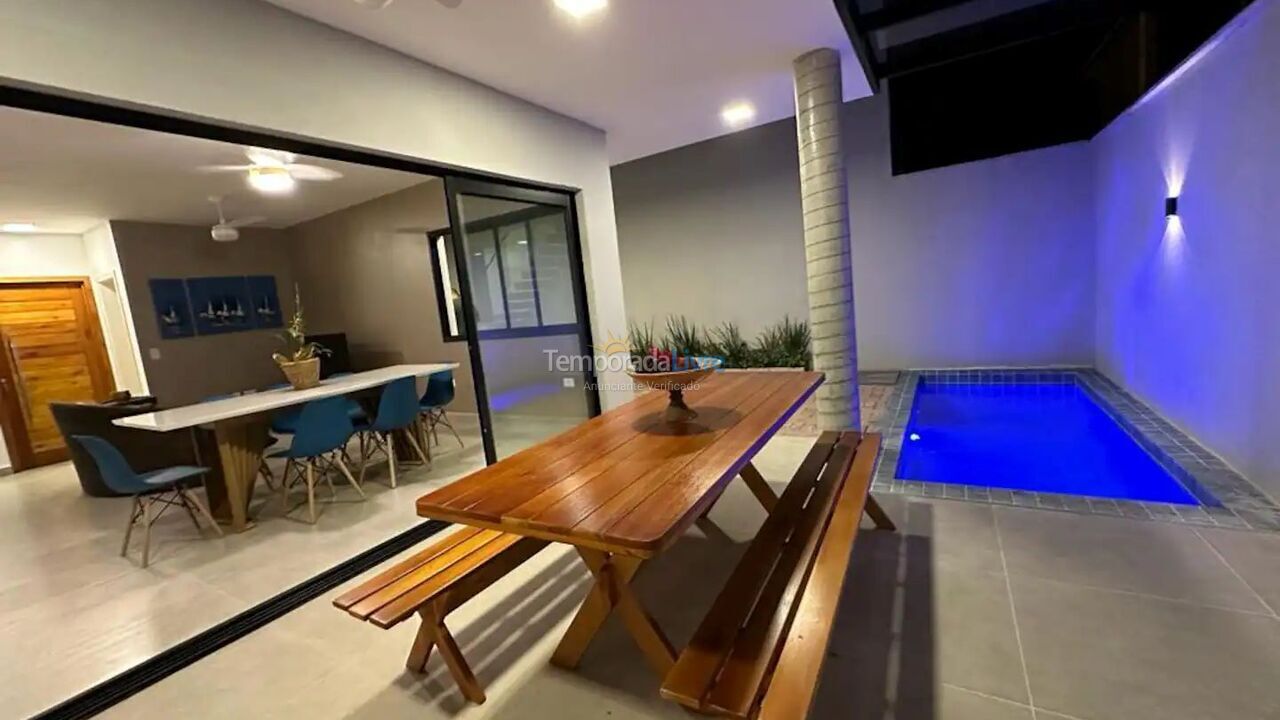 Casa para alquiler de vacaciones em São Sebastião (Maresias)