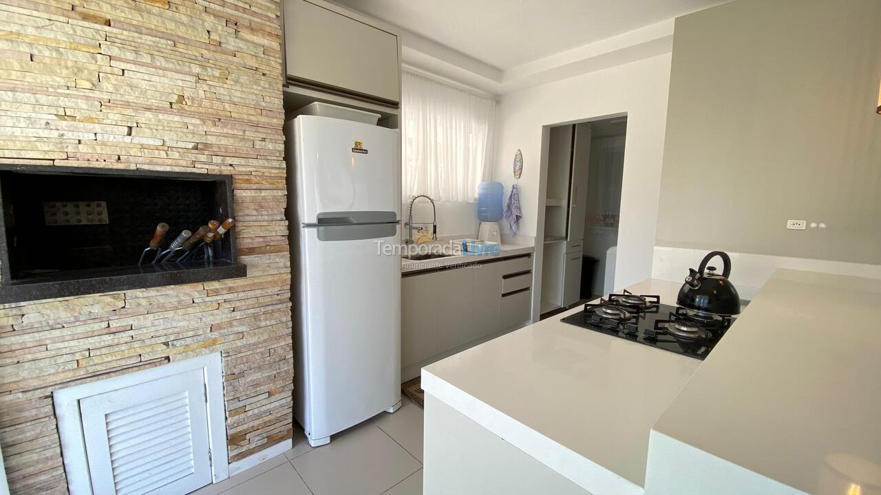 Casa para alquiler de vacaciones em Bombinhas (Canto Grande)