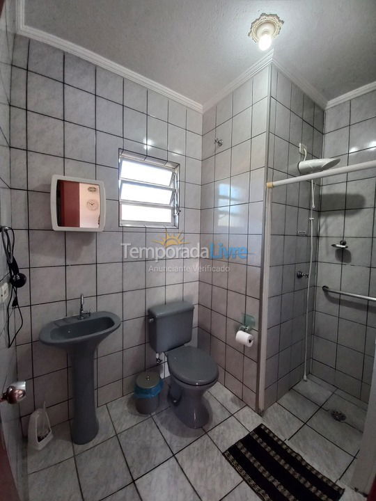 House for vacation rental in Caraguatatuba (Praia da Cocanha Massaguaçu)