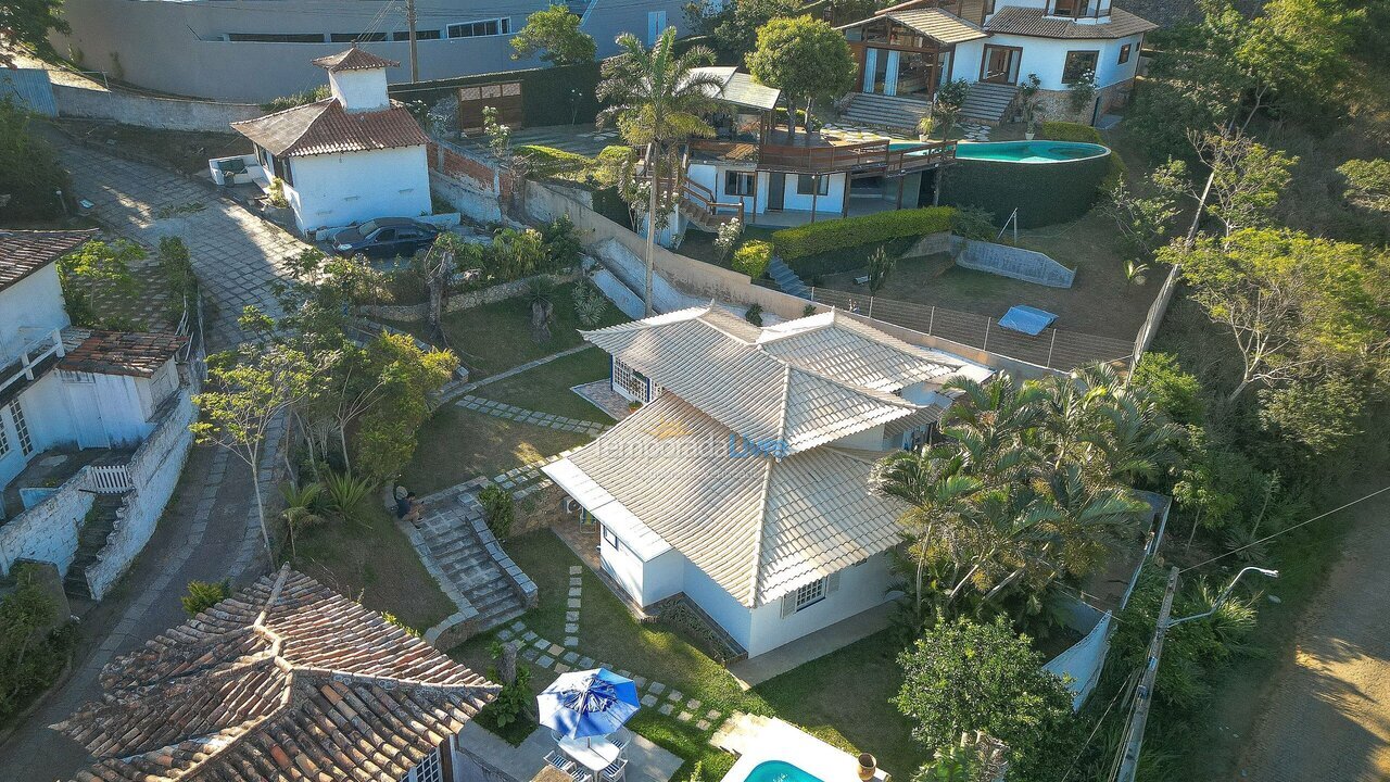 Casa para aluguel de temporada em Armação dos Búzios (Praia da Ferradura)