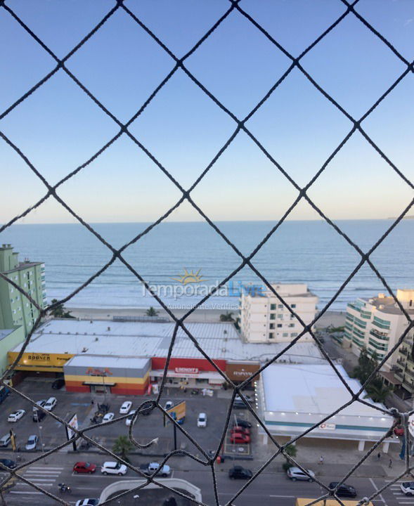 Apartamento para aluguel de temporada em Itapema (Meia Praia)