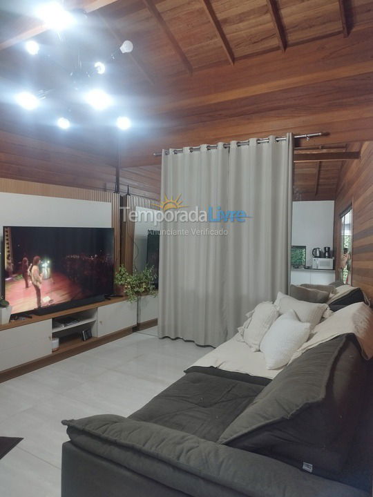 Casa para alquiler de vacaciones em Florianópolis (Praia do Campeche)