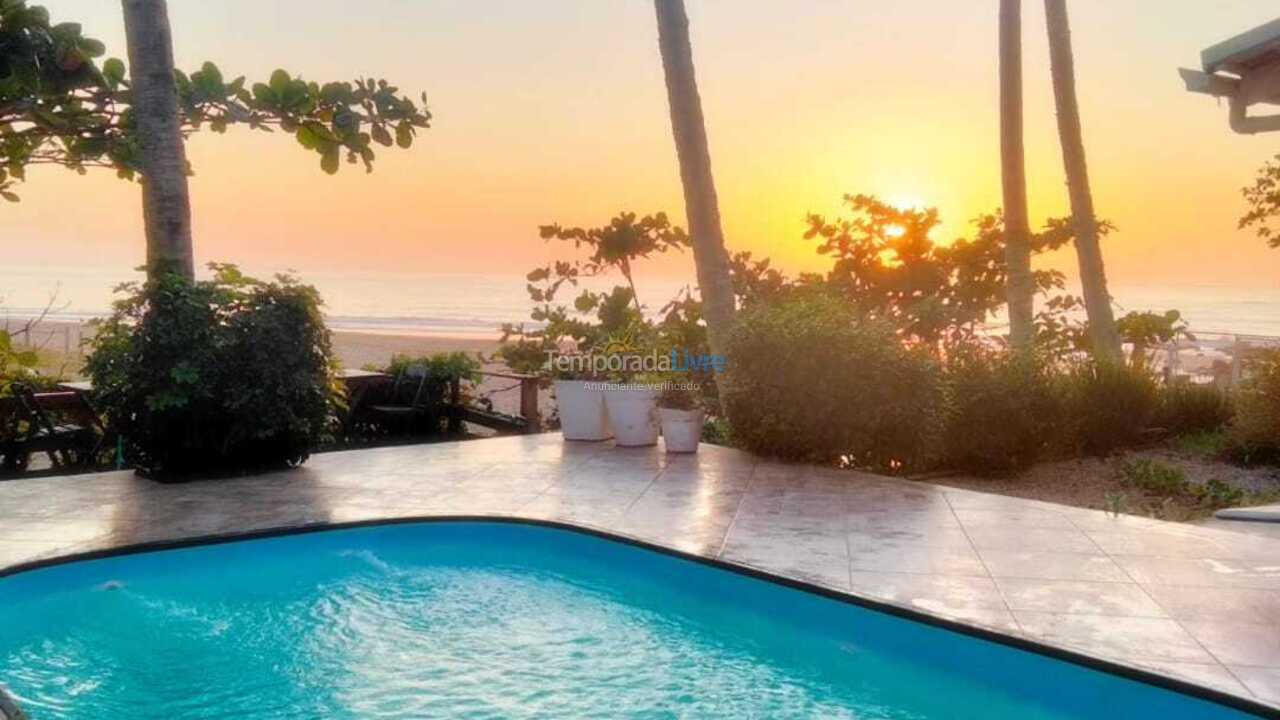 Casa para alquiler de vacaciones em Balneário Camboriú (Praia dos Amores)