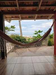 Casa con vistas al mar, piscina y acceso directo a la playa! 🌊🌴